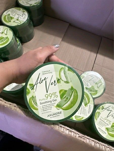 Gel dưỡng ẩm arumore aloe vera 300ml