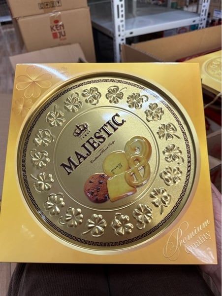 Bánh majetic đồng tiền vàng