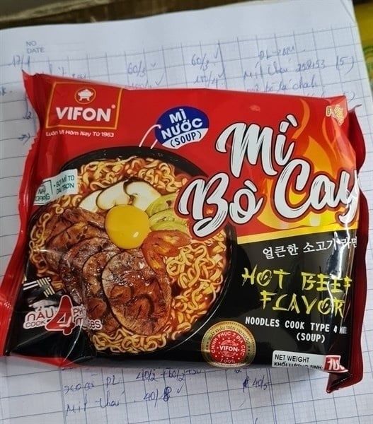 Mì bò cay Vifon 105g