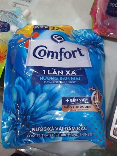Comfort 1 lần xả 2.4l