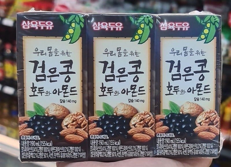 Sữa Đậu Đen, óc chó, hạnh nhân Sahmyook 190ml