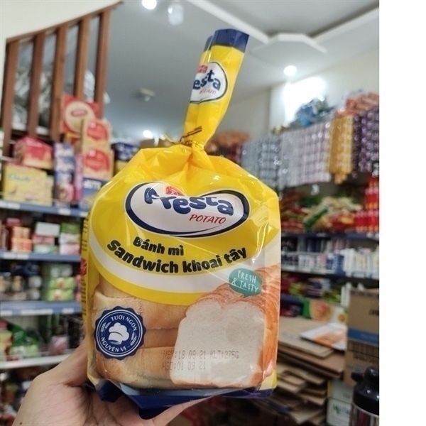 Bánh mì gối sandwich khoai tây Richy fresta 275g