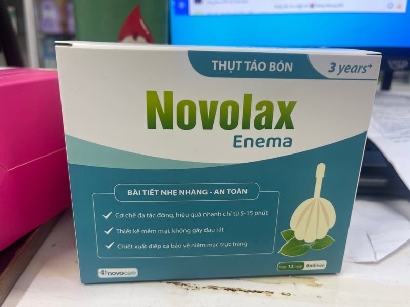 Thụt novolax 3YEAR hộp 12 tuýp lẻ tuýp