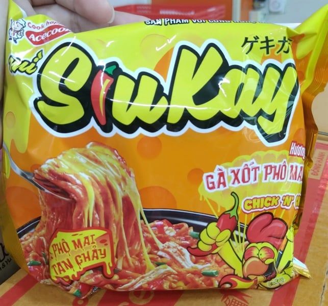 Acecook mì siukay gà xốt phô mai 24 gói x 131g