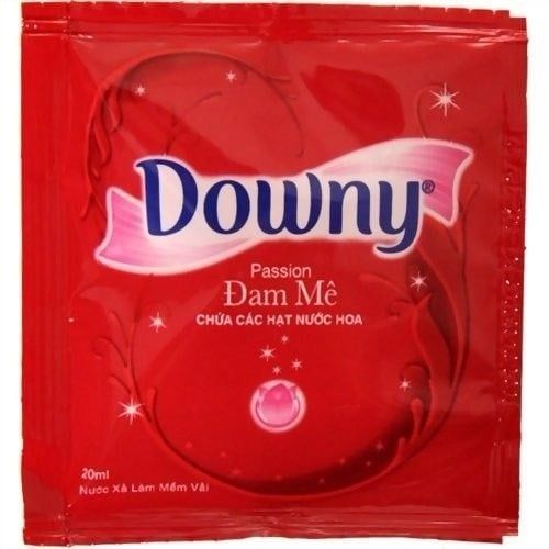 Nước xả vải Downy dây đam mê 20ml