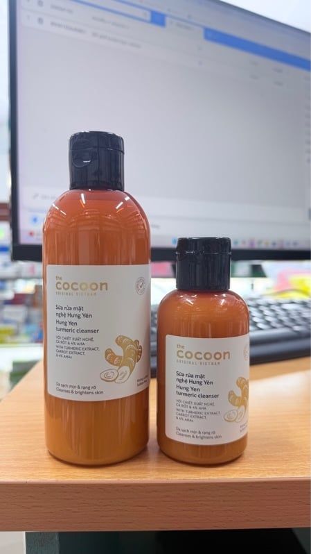 Sữa rửa mặt nghệ Cocoon 310ml
