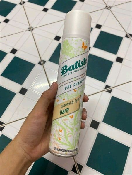 Dầu gội khô Batiste hương hoa 200ml