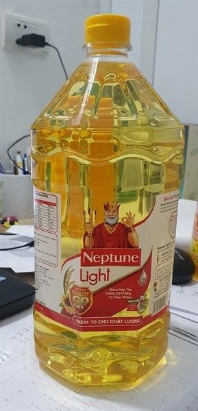 Dầu ăn Neptune 2L
