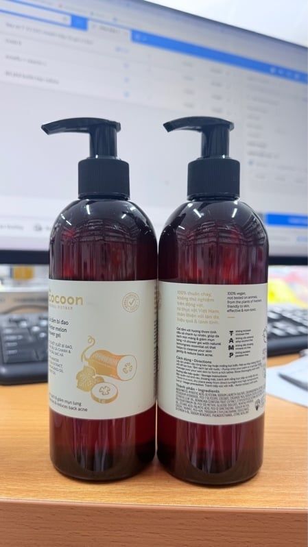 Cocoon gel tắm bí đao 310ml