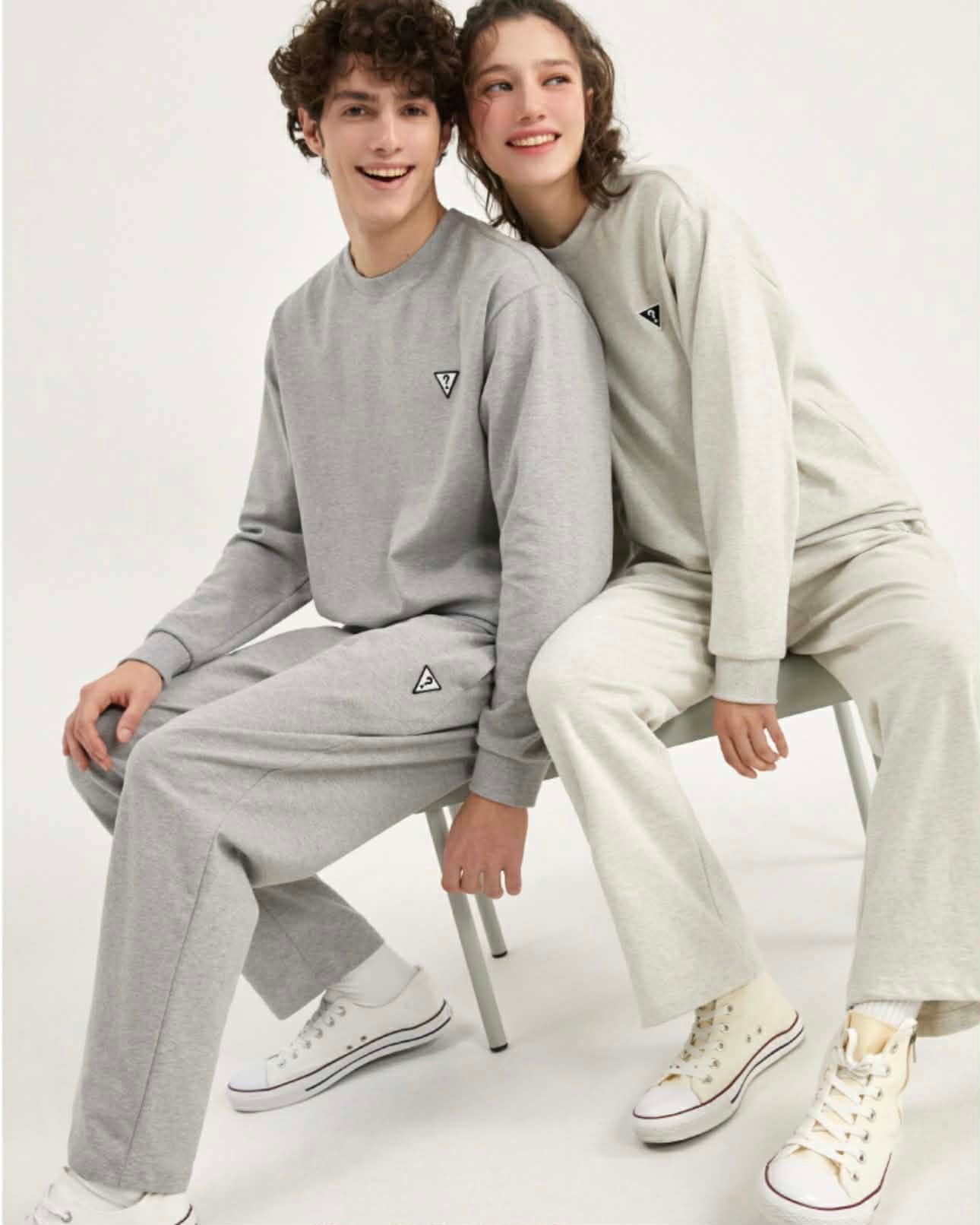 QUẦN NỈ SUÔNG GU.ESS BASIC LOGO THÊU 7926