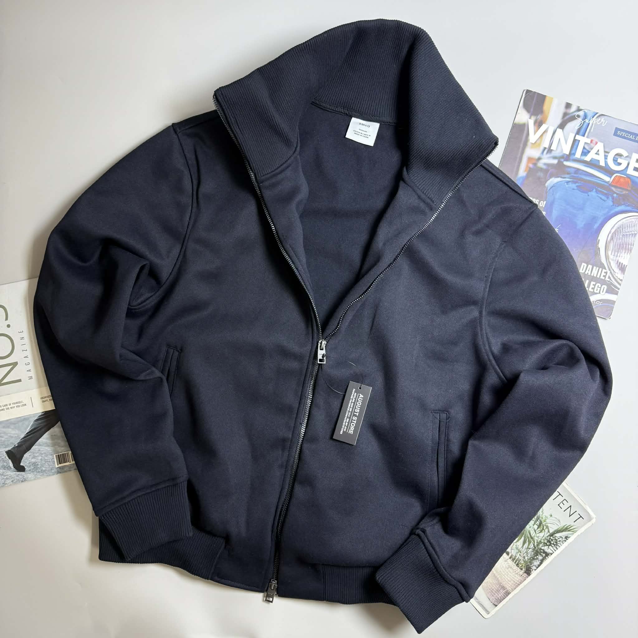 AK NỈ CỔ CAO MAN.GO MAN 4711