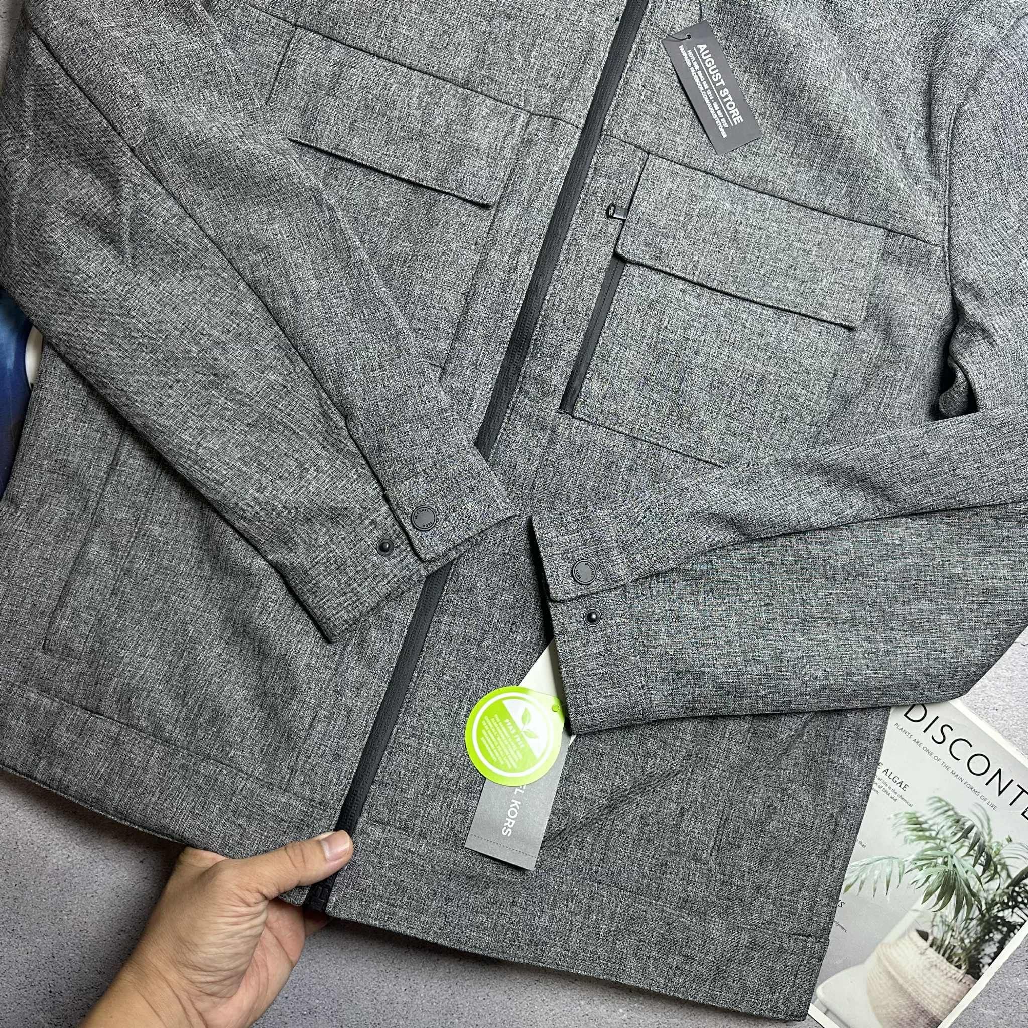 AK TÚI NGỰC M.KORS KHÓA ZIP VẢI CHỐNG NƯỚC 8016