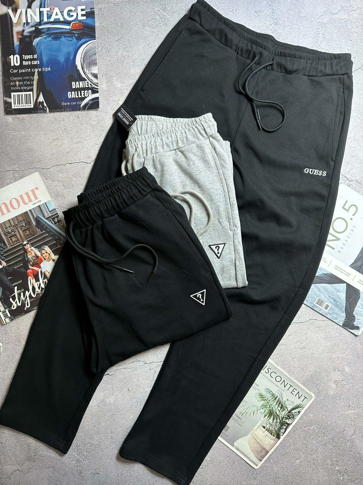 QUẦN NỈ SUÔNG GU.ESS BASIC LOGO THÊU 7926