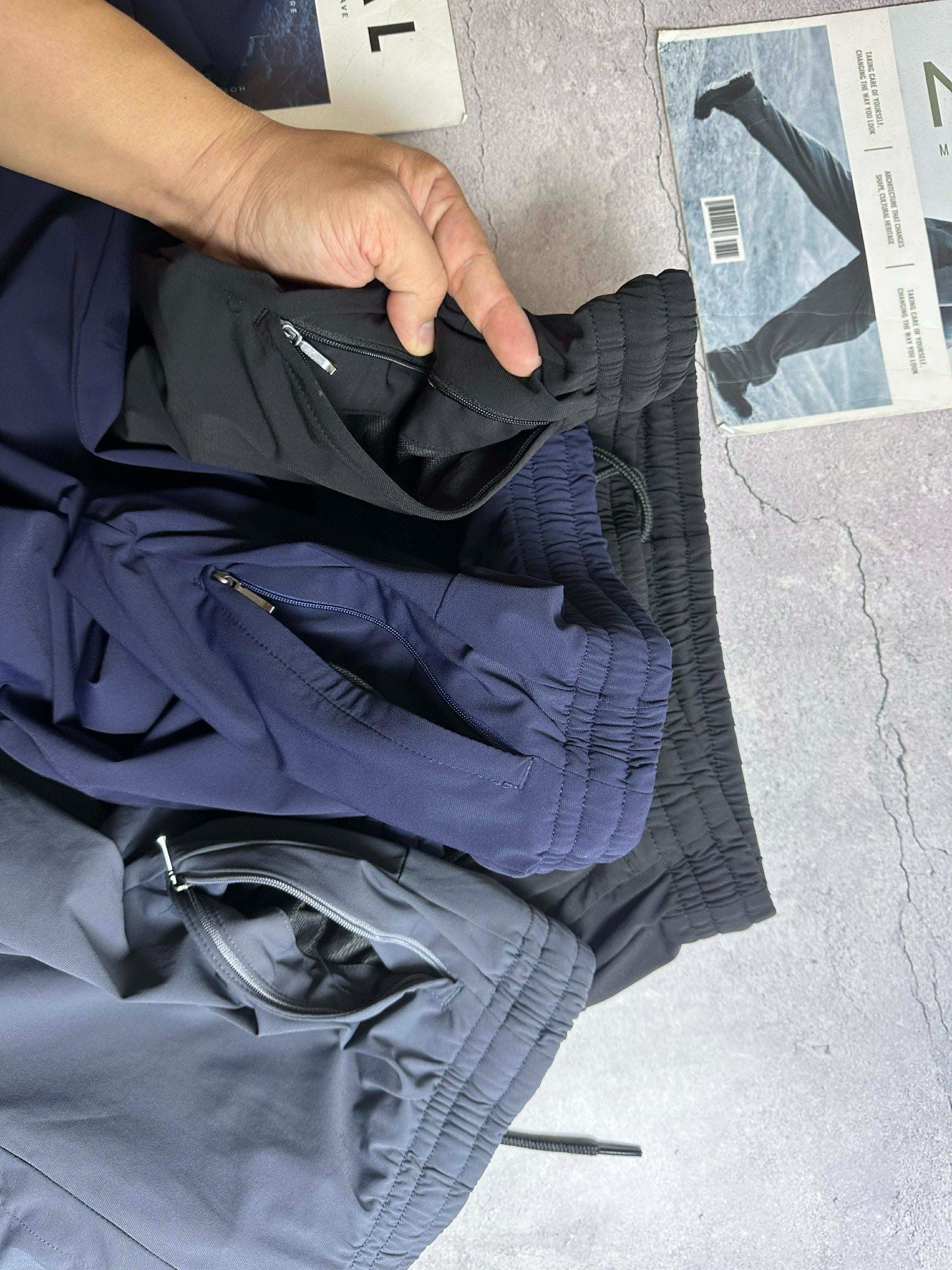 QUẦN VẢI GIÓ CẠP CHUN CENTER POLE ACTIVE 2677