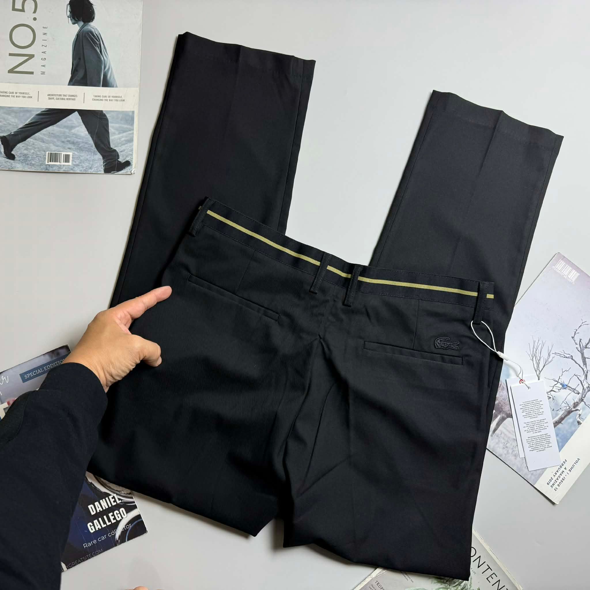 QUẦN VẢI LA.COSTE CẠP KẺ VÀNG SLIM 6811