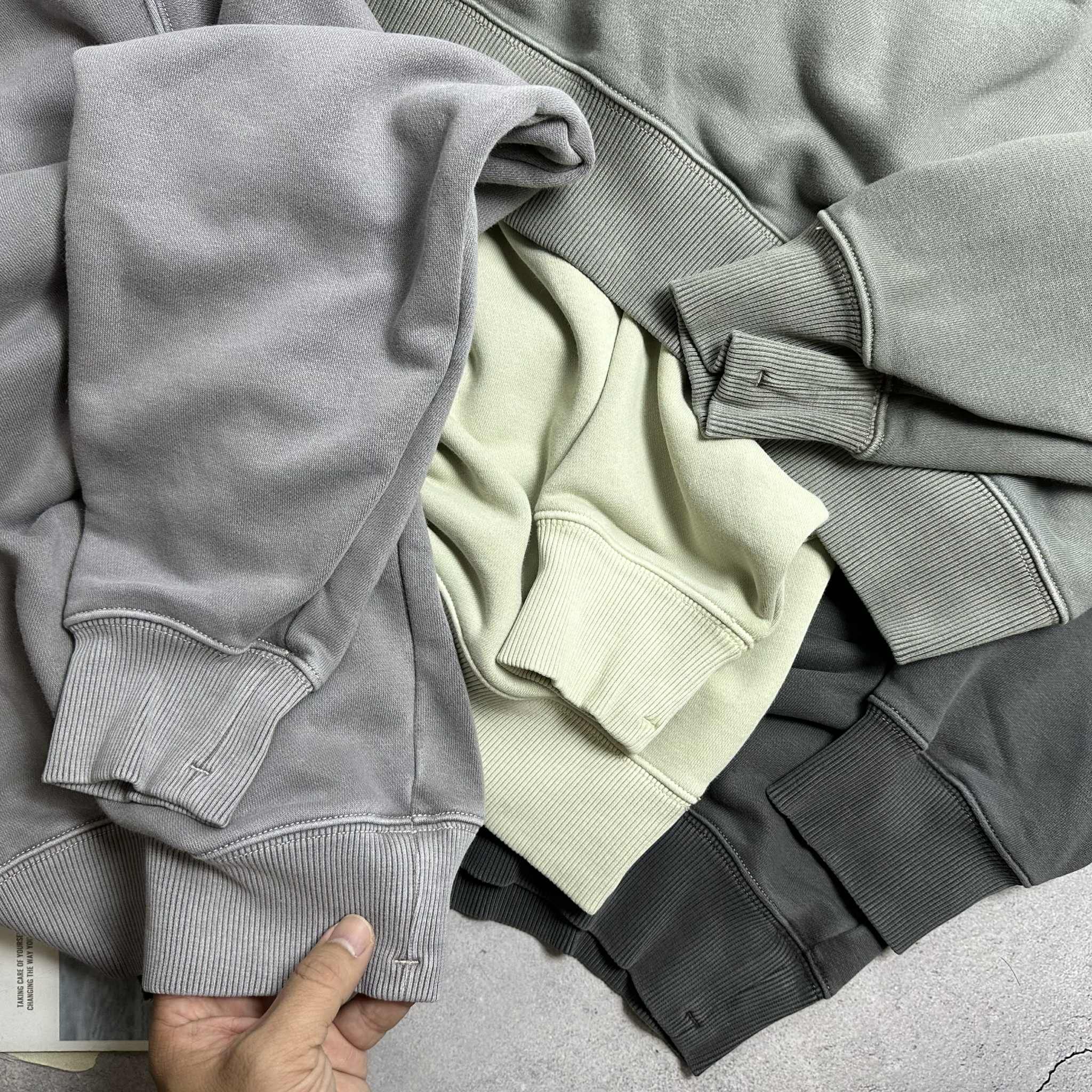 ÁO NỈ SPAO VẢI GIẶT WASH OVERSIZE 5203