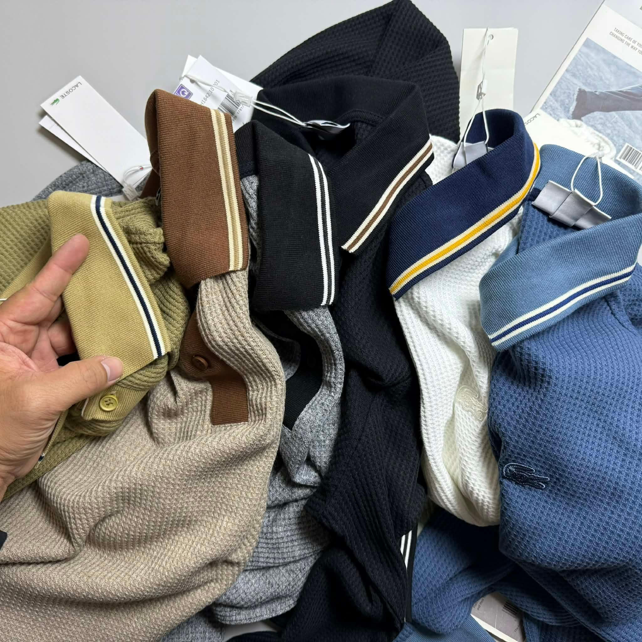 POLO DT LA.COSTE VIỀN KẺ CỔ & TAY SLIMFIT 6726