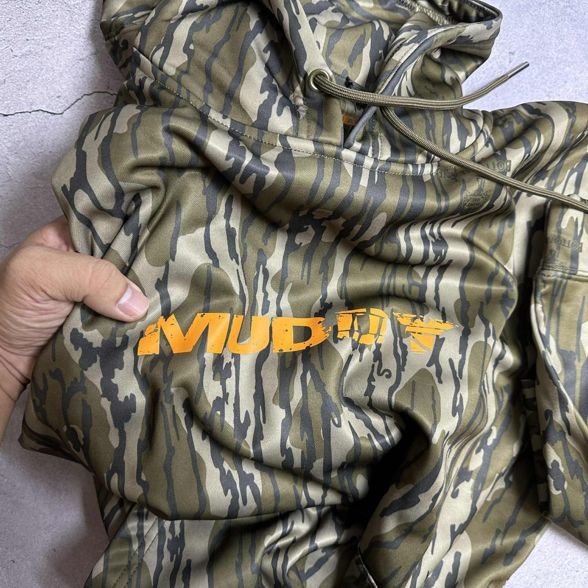 HOODIE NỈ MŨ MUDDY HỌA TIẾT CAMO 2787
