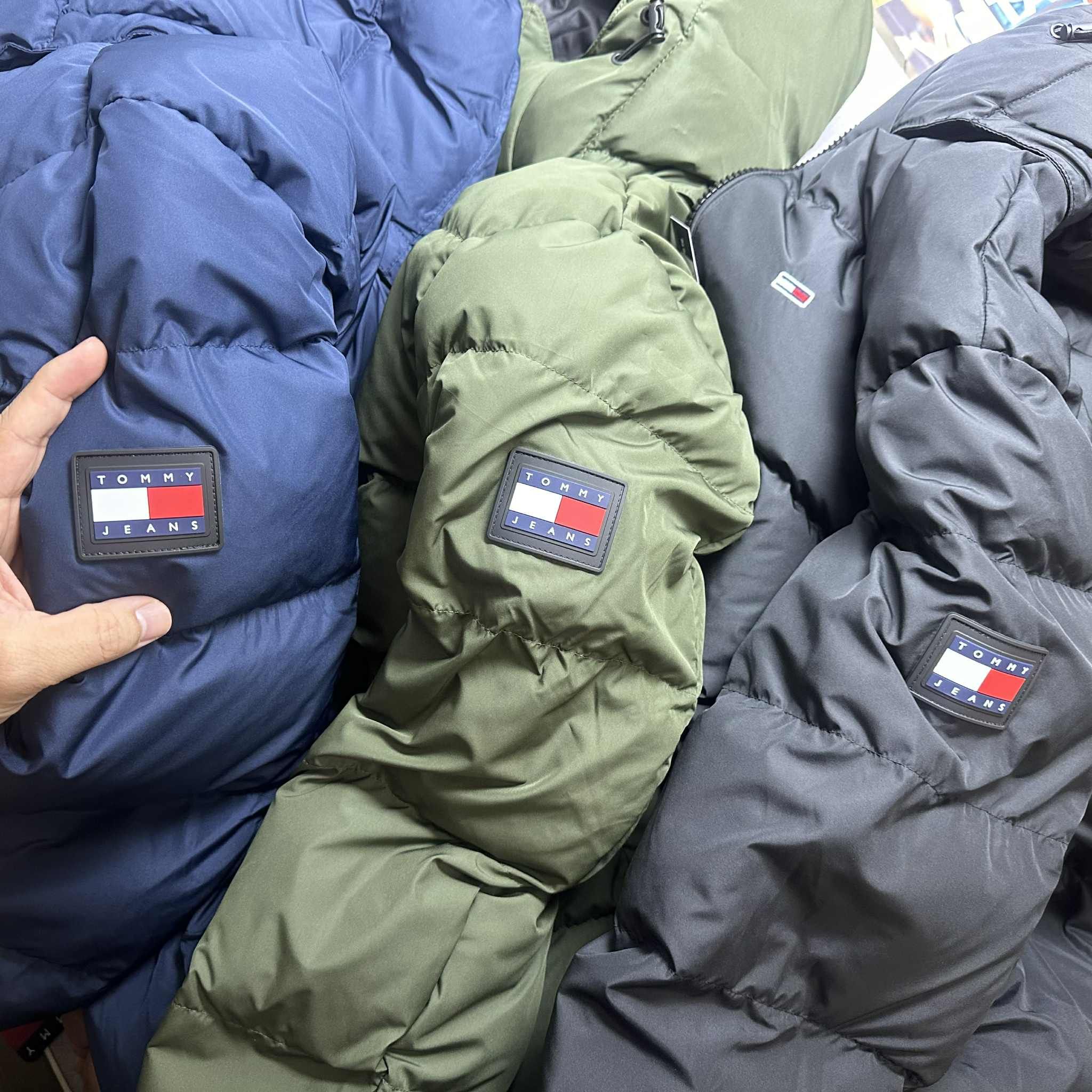 AK LÔNG VŨ TOM.MY HIL.FIGER ESSENTIAL 6410