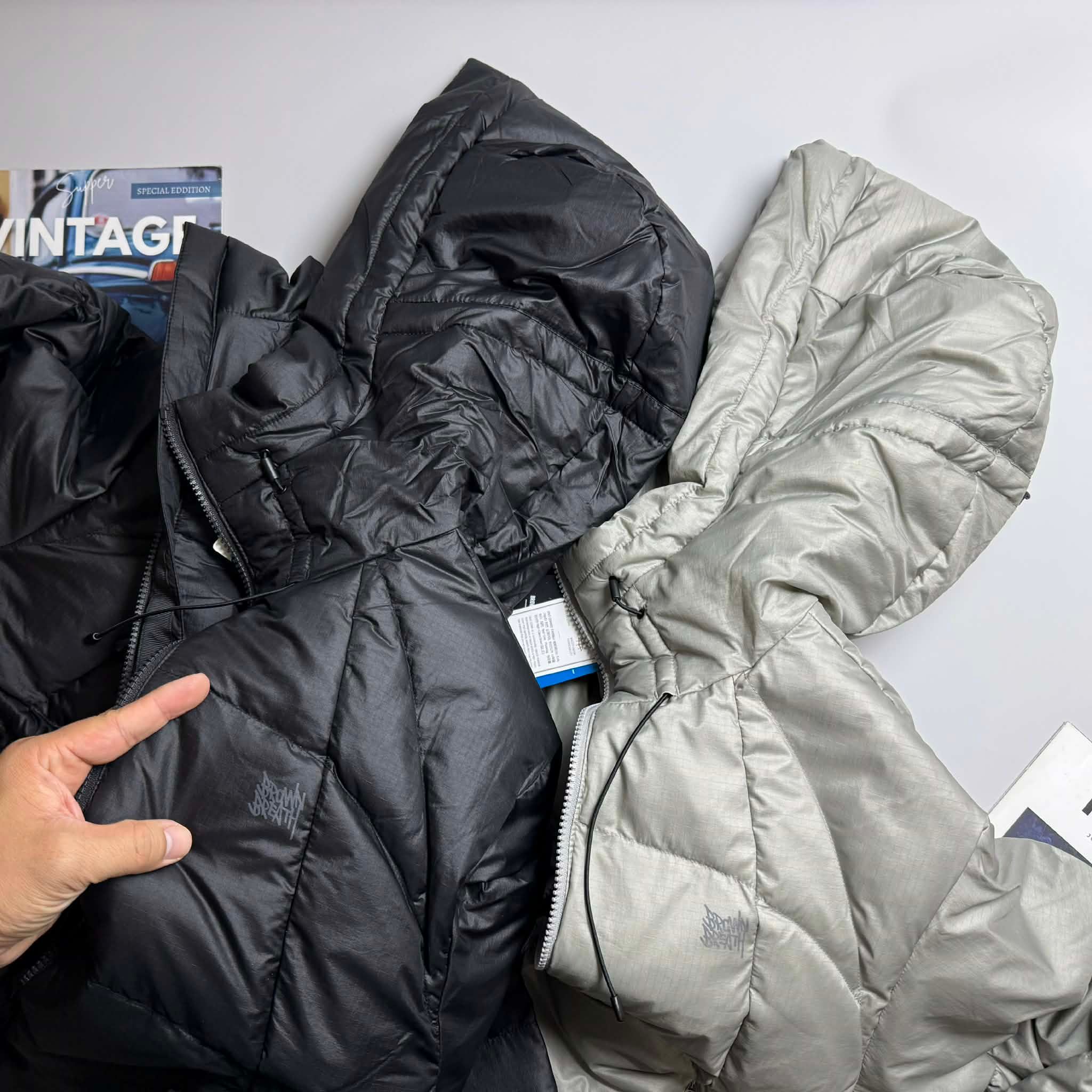 AK LÔNG VŨ BROWN.BREATH UNISEX MẶC ĐÔI 3626