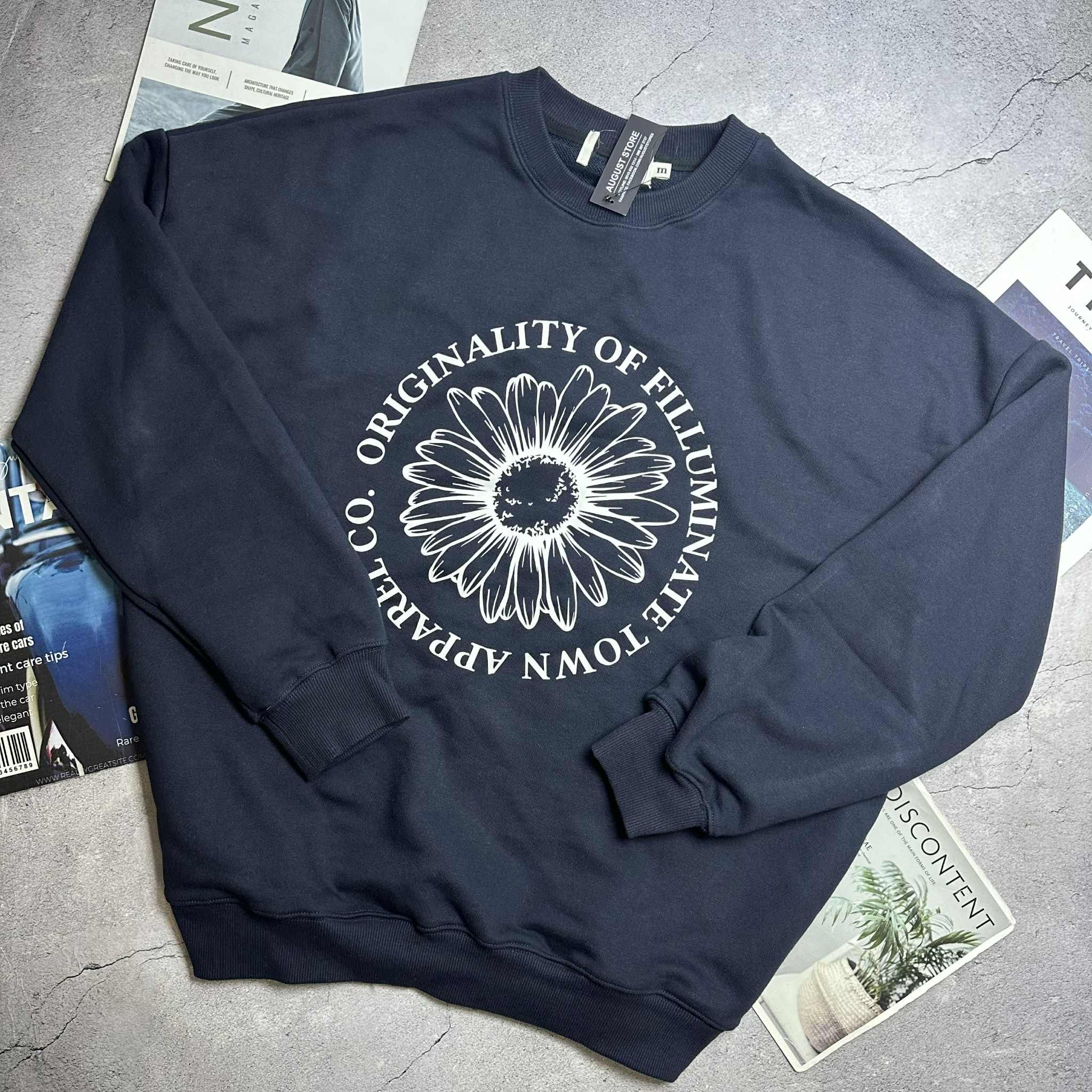 ÁO NỈ F.ILLUMINATE HÌNH HOA CÚC LOOSE FIT 6518