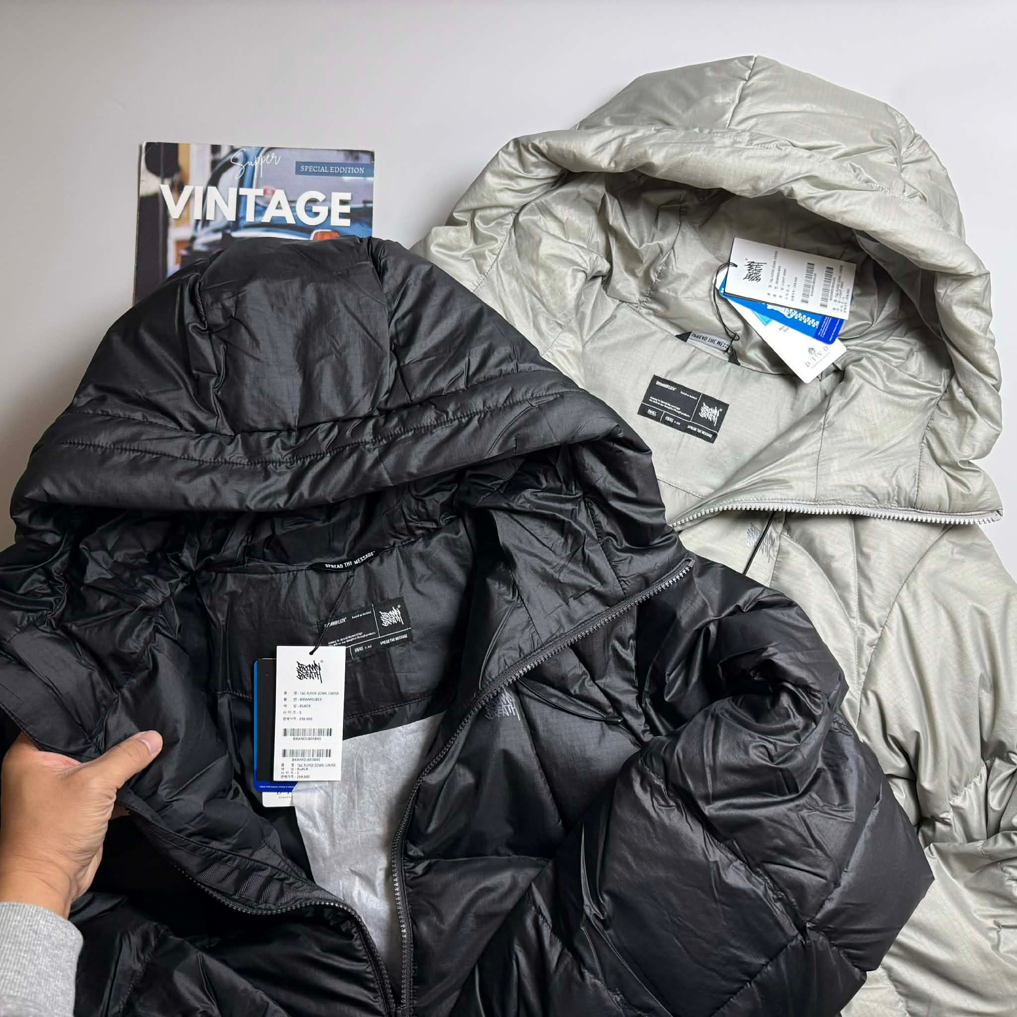 AK LÔNG VŨ BROWN.BREATH UNISEX MẶC ĐÔI 3626