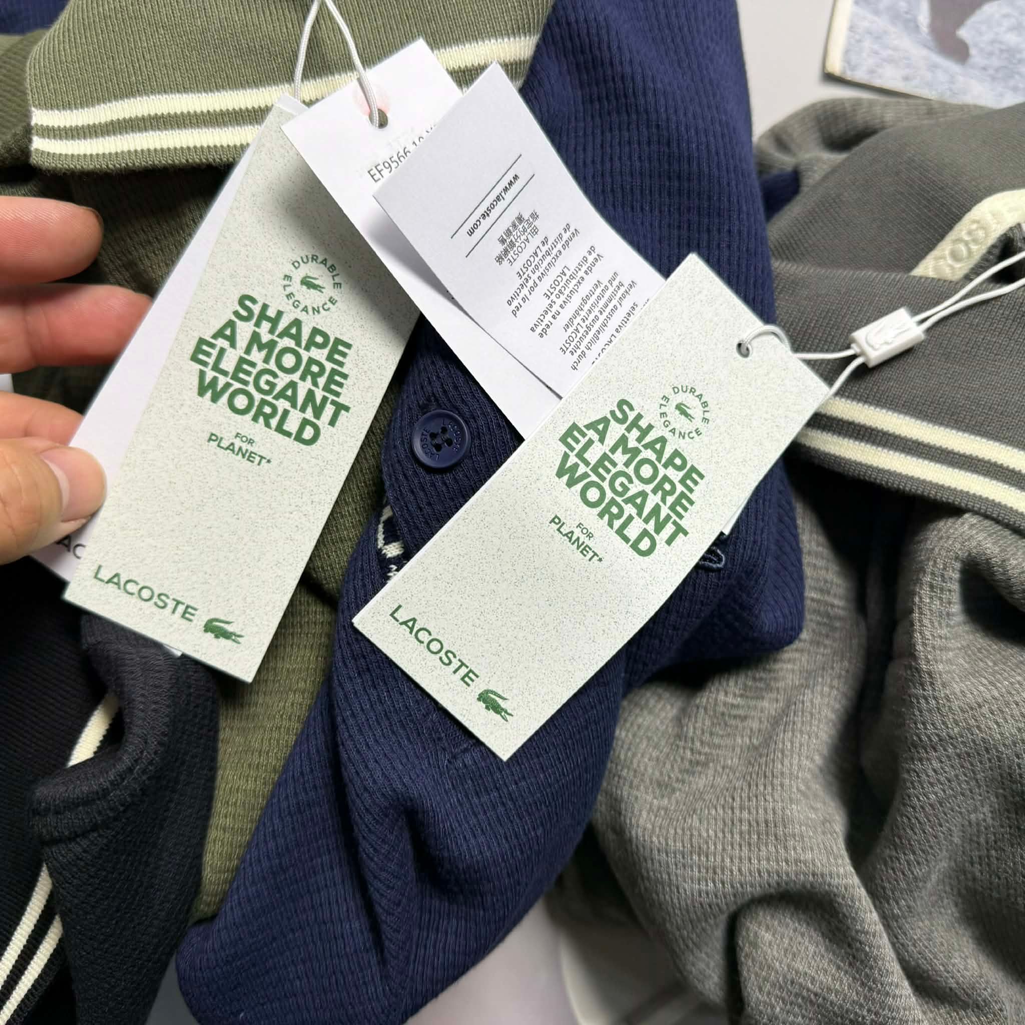 POLO LA.COSTE CHỮ DƯỚI KHUY SLIM 7624