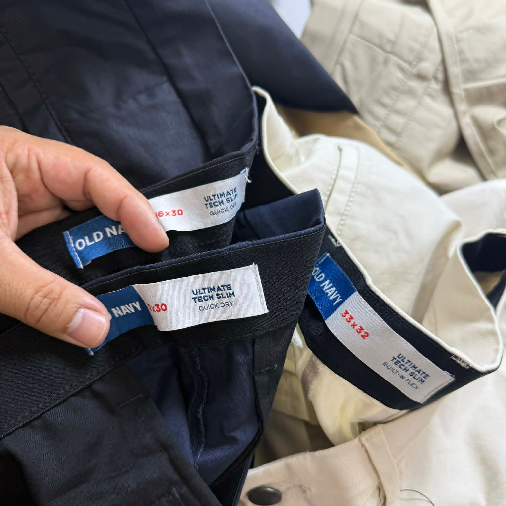 CHINO KAKI OLD.NAVY ULTIMATE TECH SLIM 5225