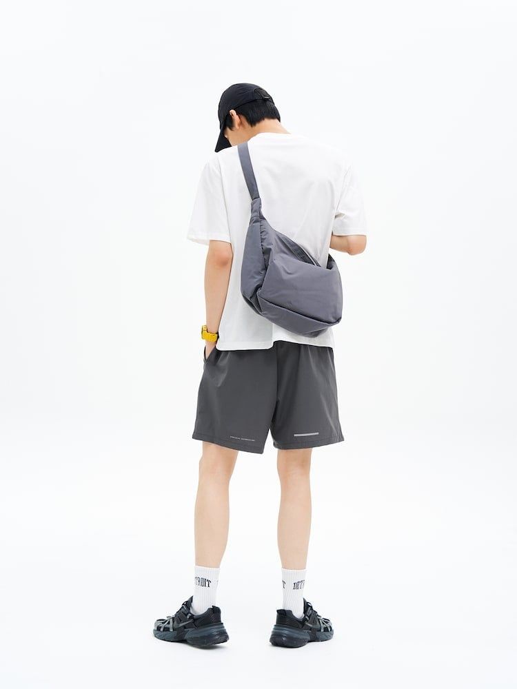 ÁO CỔ TRÒN 8.SECONDS HIGHER FORWARD 4299