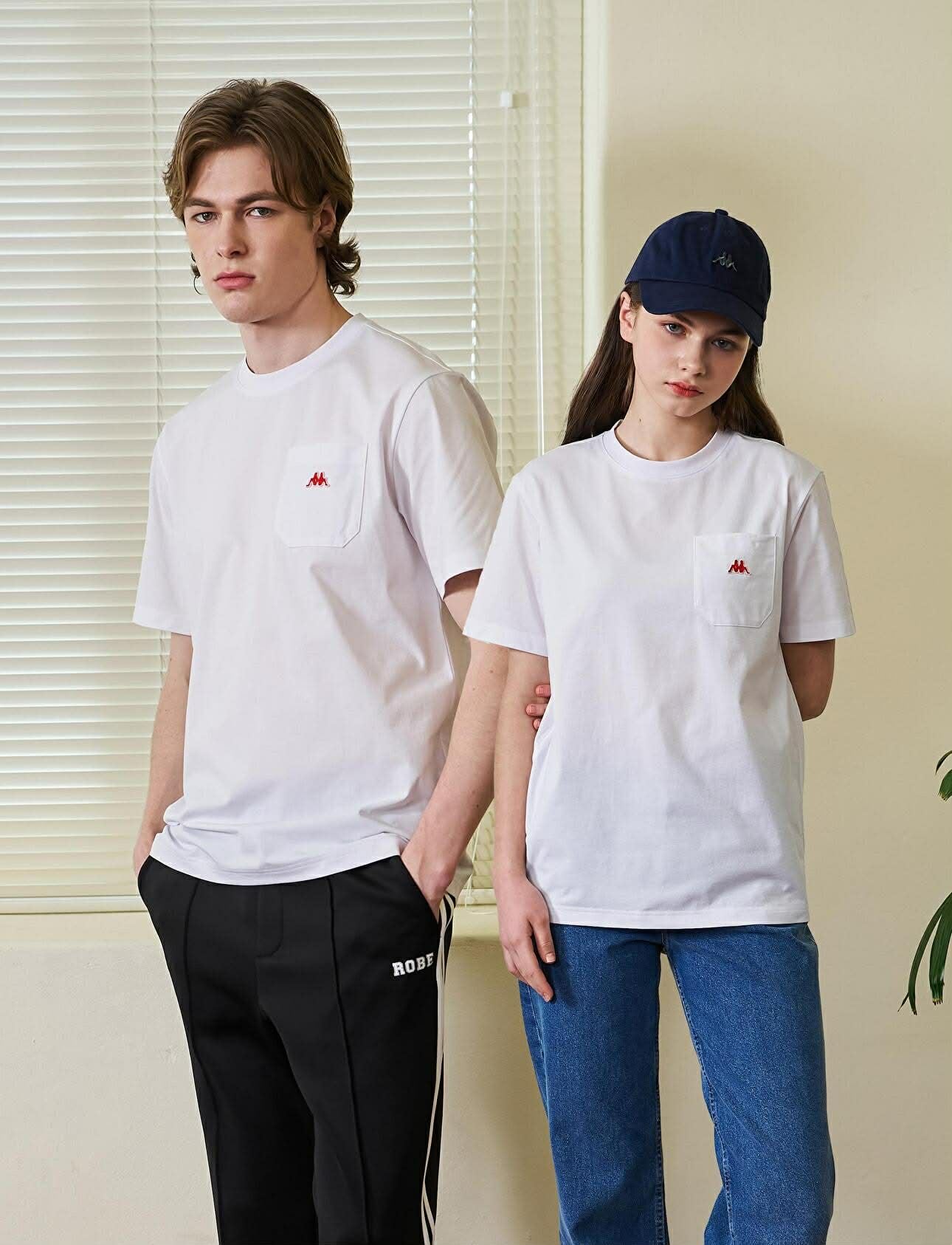 ÁO CỔ TRÒN KAP.PA TÚI NGỰC UNISEX 7636