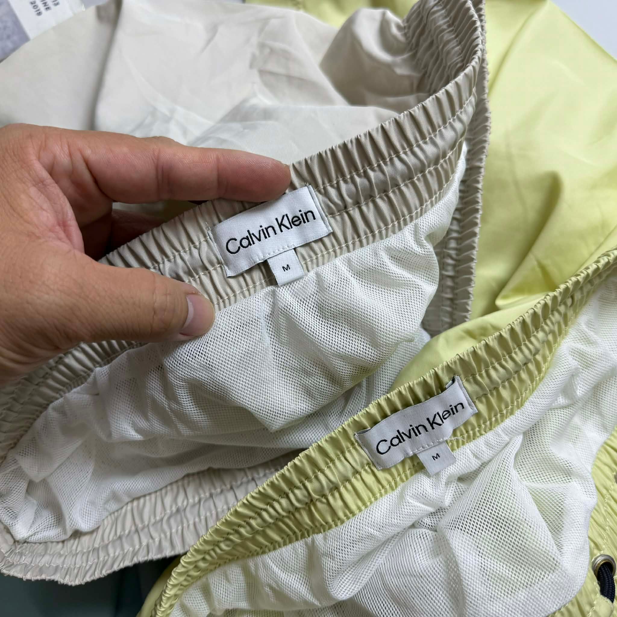 QUẦN BƠI C.K VẢI GIÓ LÓT LƯỚI 7157