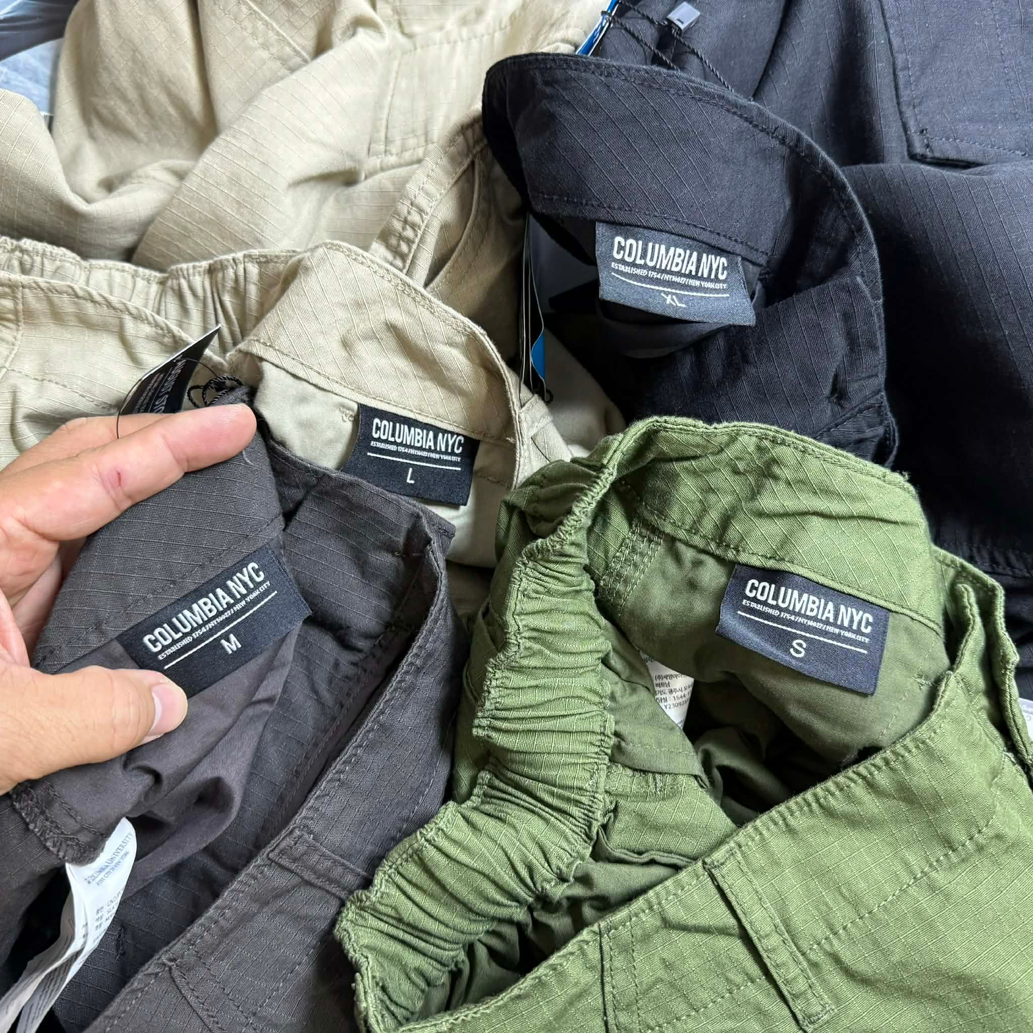 SHORT KAKI COLUM.BIA NYC RIBSTOP POCKET 3269