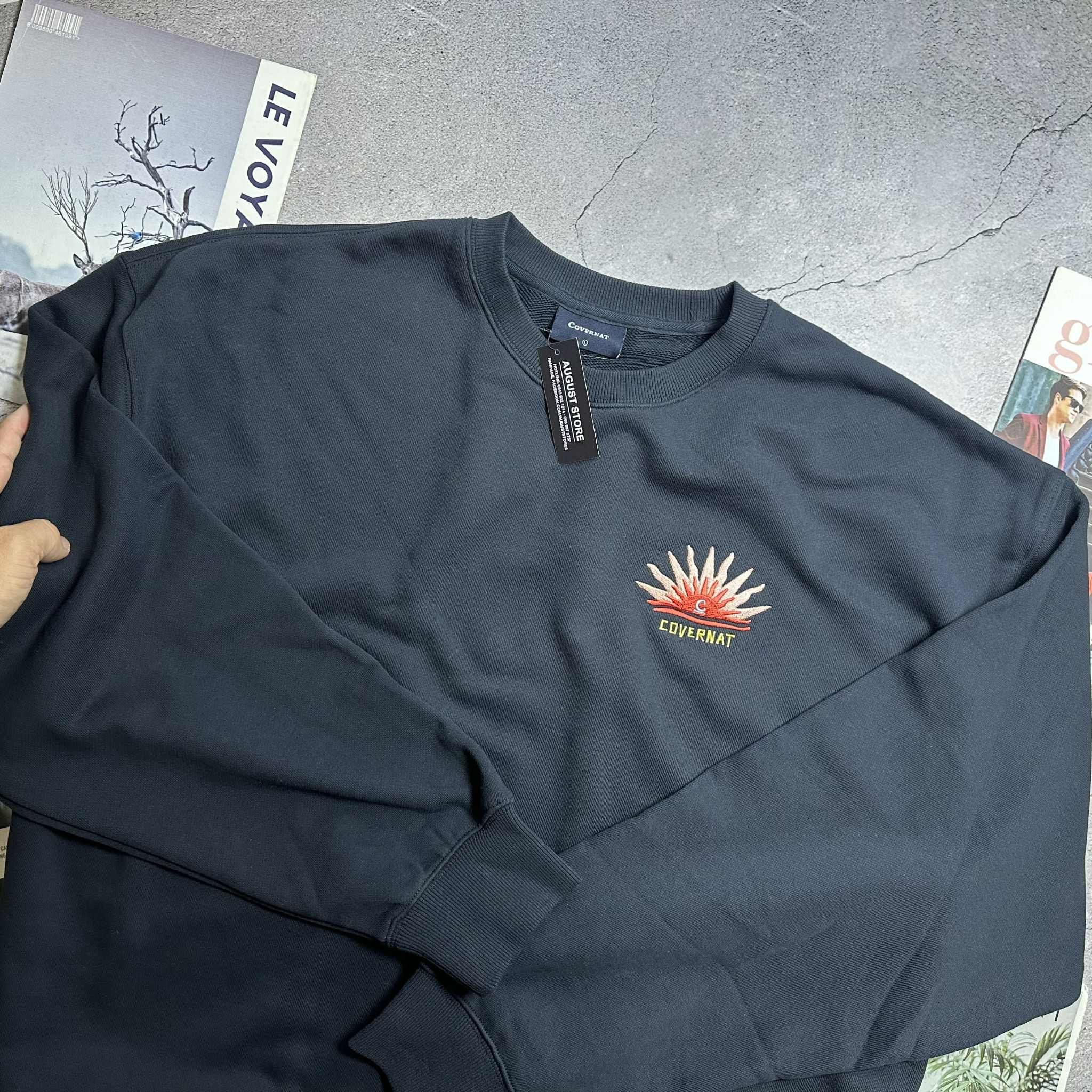 ÁO NỈ COVER.NAT THÊU HÌNH SUNSET GRAPHIC 6613