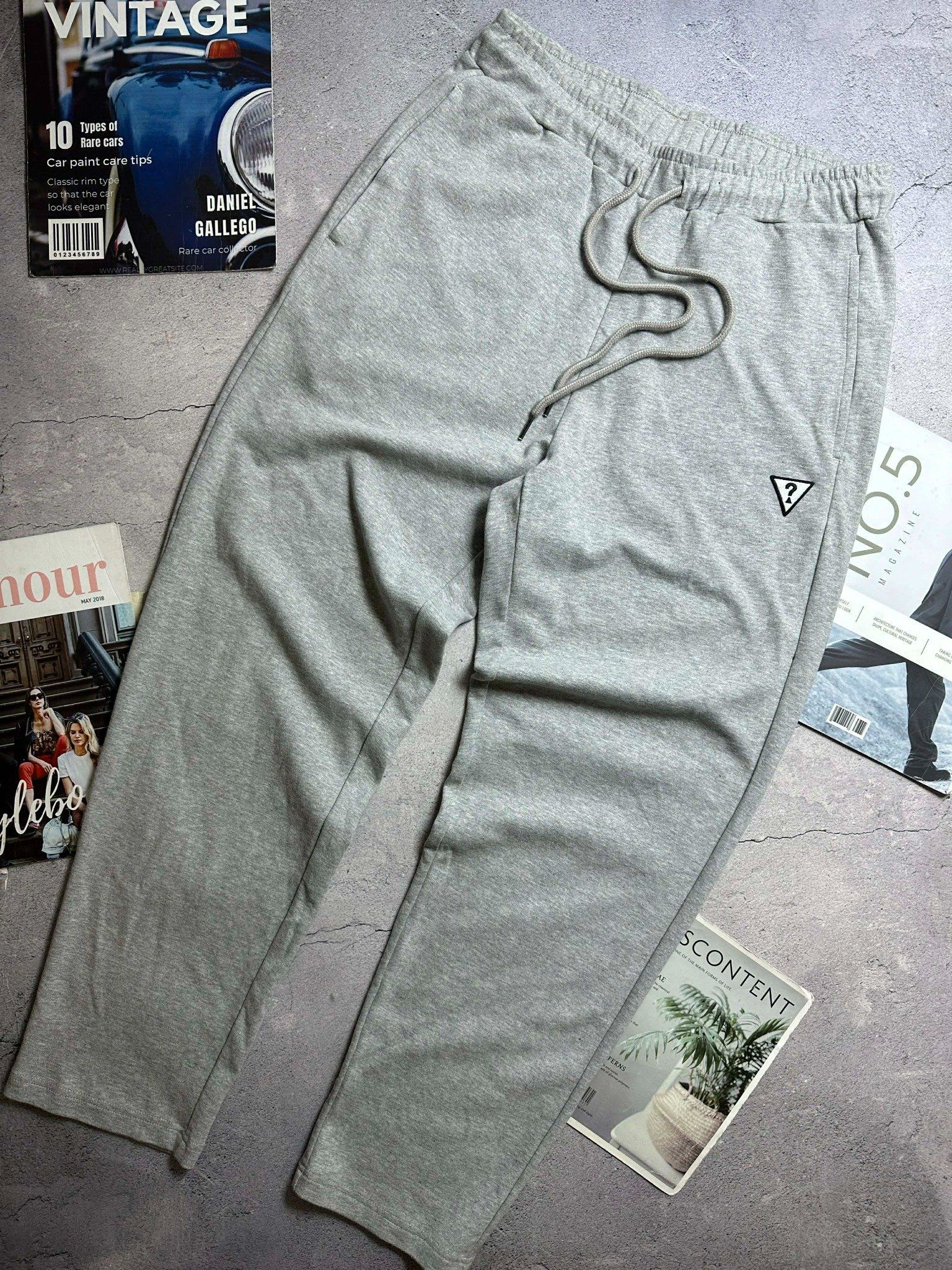 QUẦN NỈ SUÔNG GU.ESS BASIC LOGO THÊU 7926