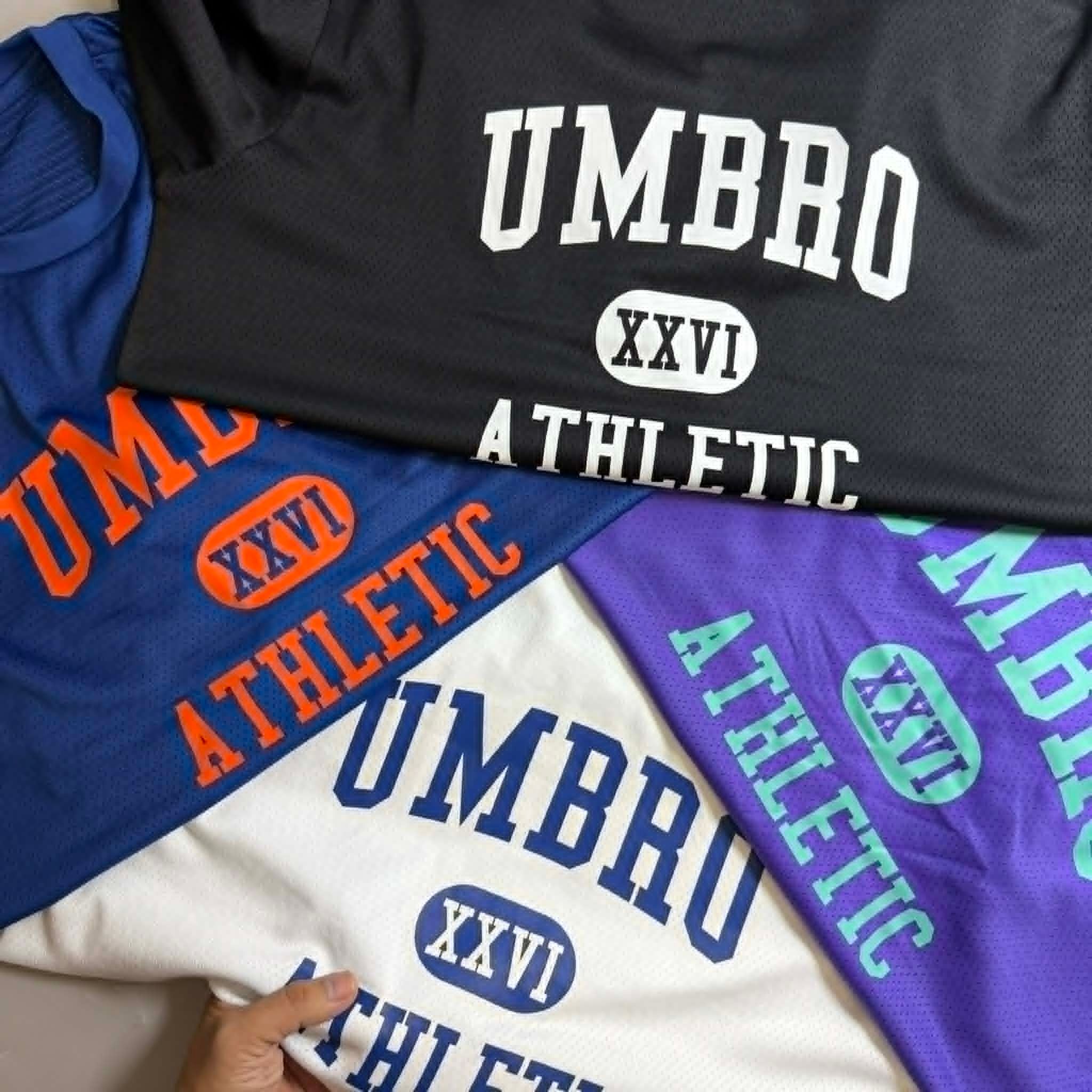 ÁO CT UM.BRO MESH GRAPHIC LOGO UNISEX 5513