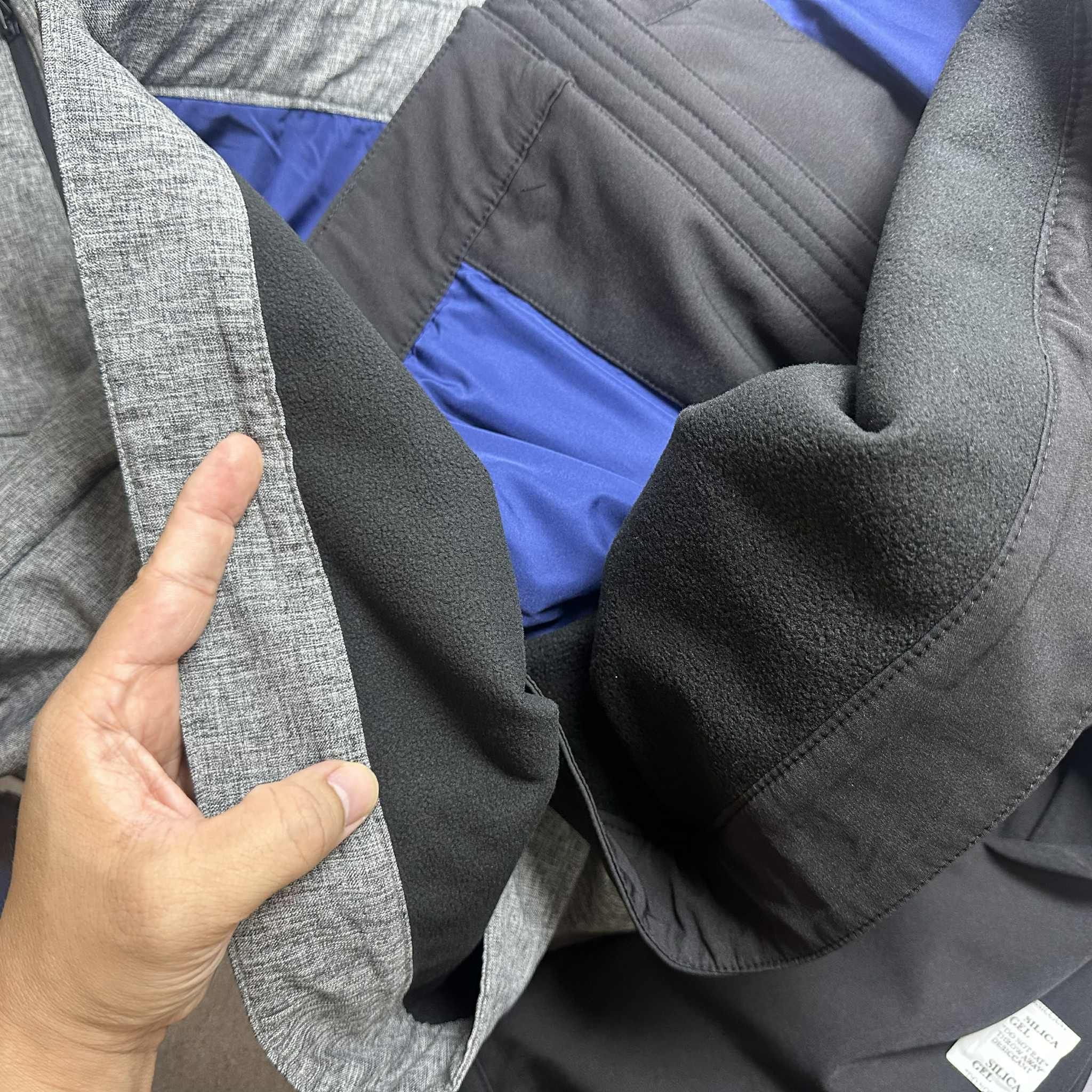 AK TÚI NGỰC M.KORS KHÓA ZIP VẢI CHỐNG NƯỚC 8016