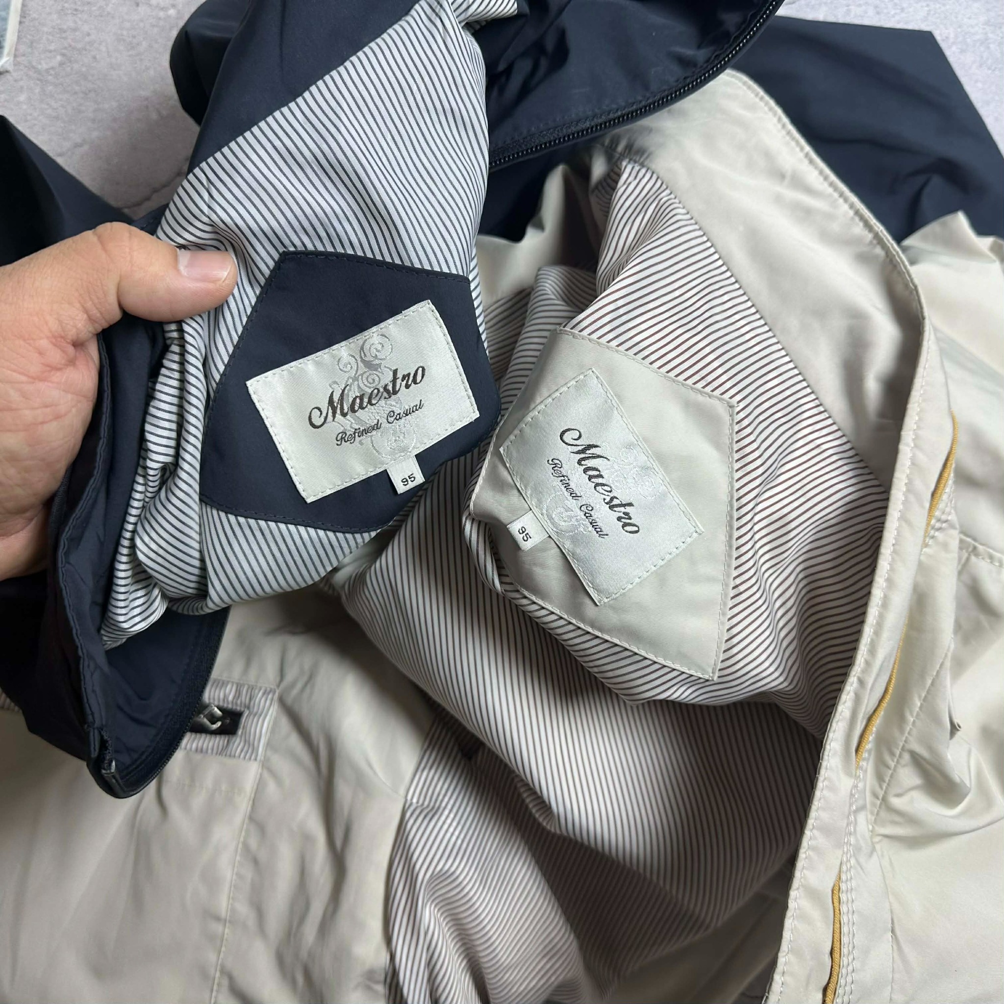 AK GIÓ VIỀN CỔ & TÚI MAES.TRO 1827