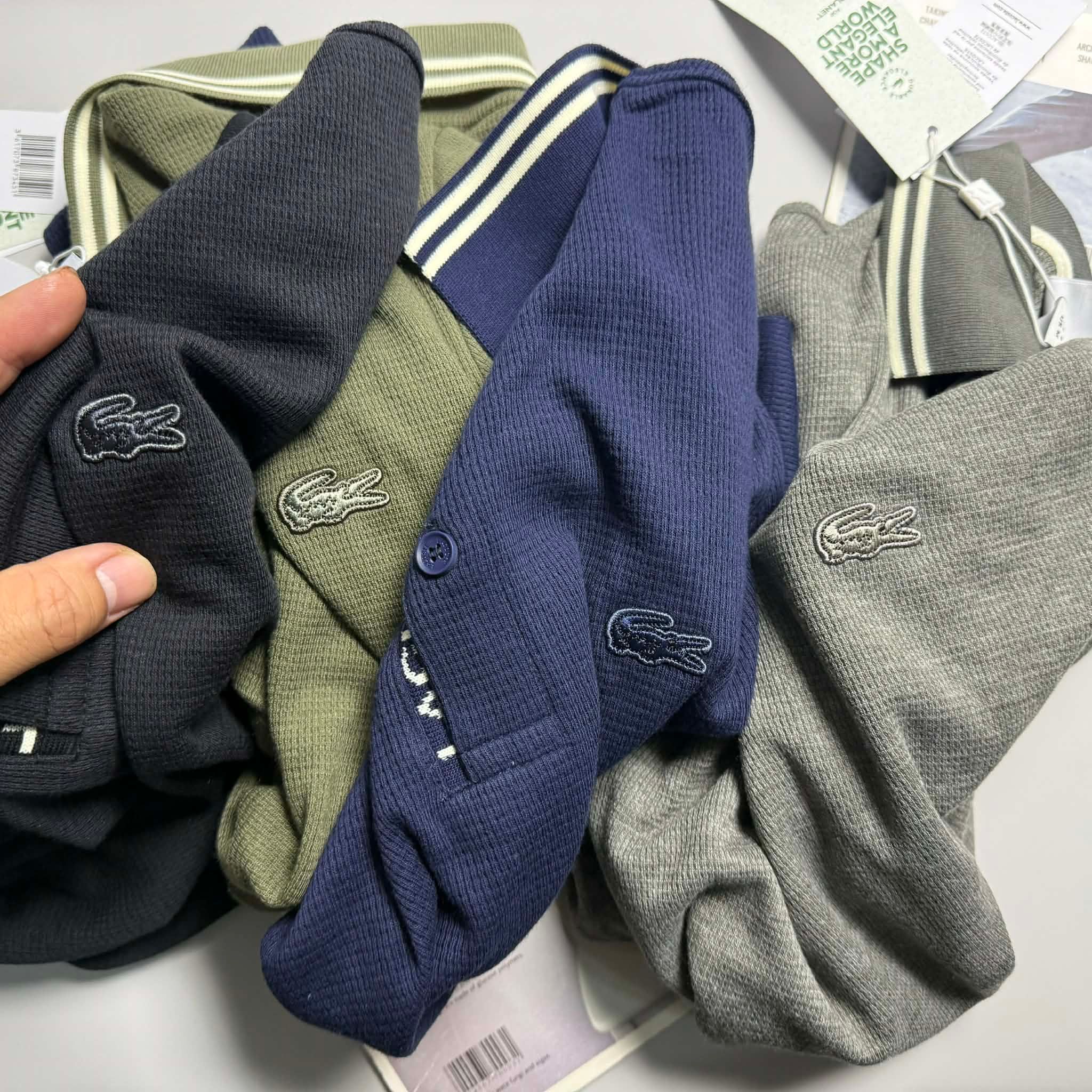 POLO LA.COSTE CHỮ DƯỚI KHUY SLIM 7624