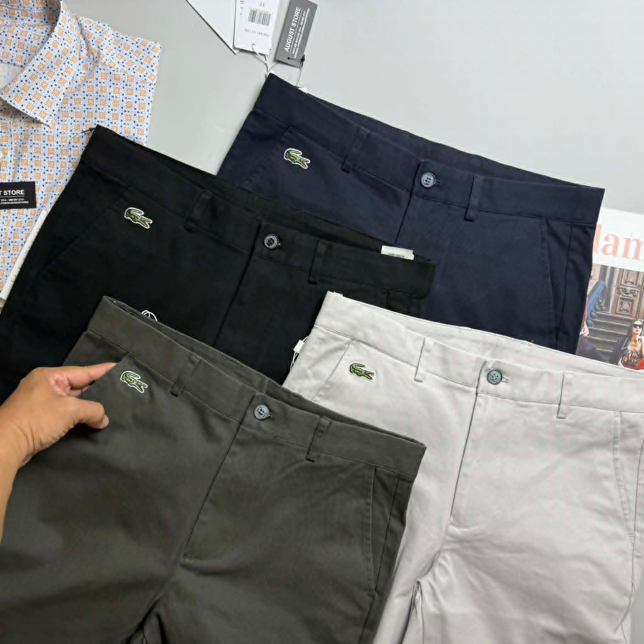 QUẦN CHINO KAKI LA.COSTE SLIM TÚI THÊU CHỮ 4834