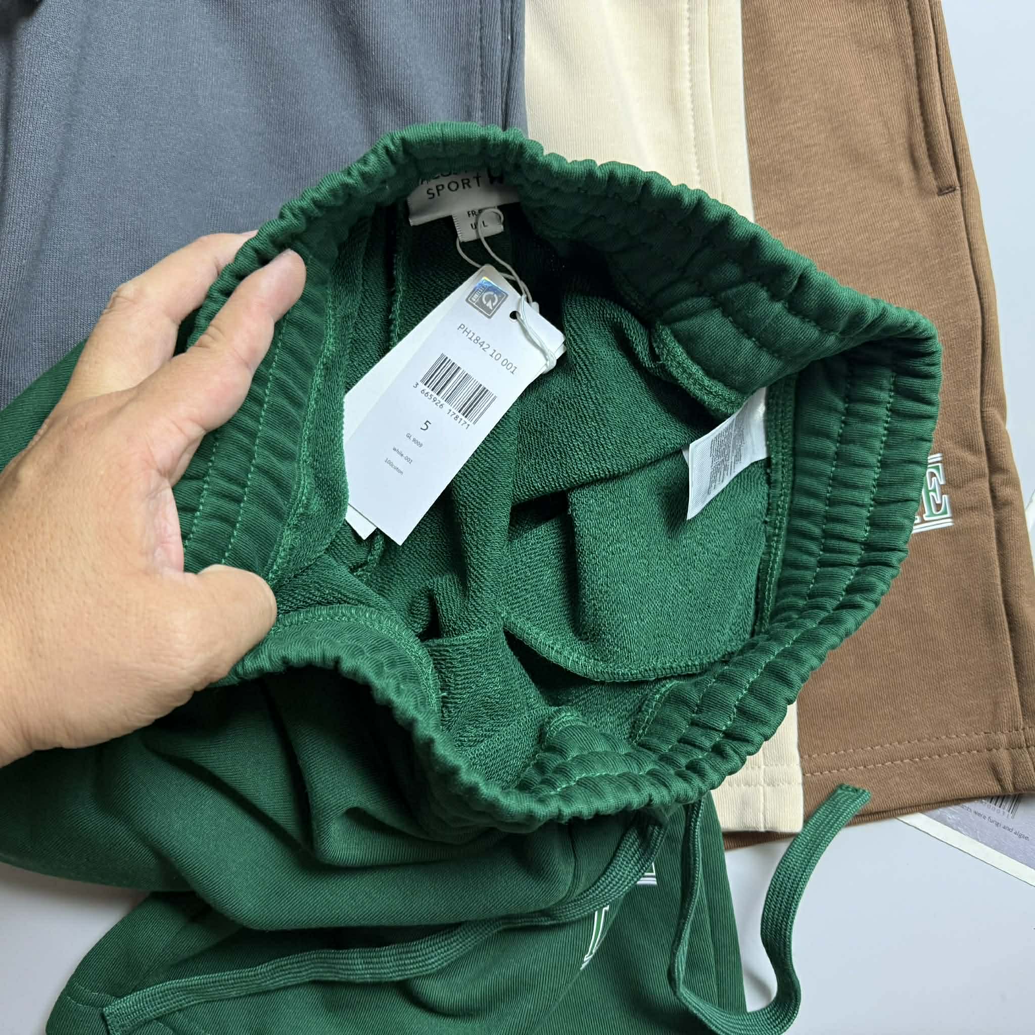 SHORT NỈ LA.COSTE CHỮ IN & LOGO TÚI SAU 6625