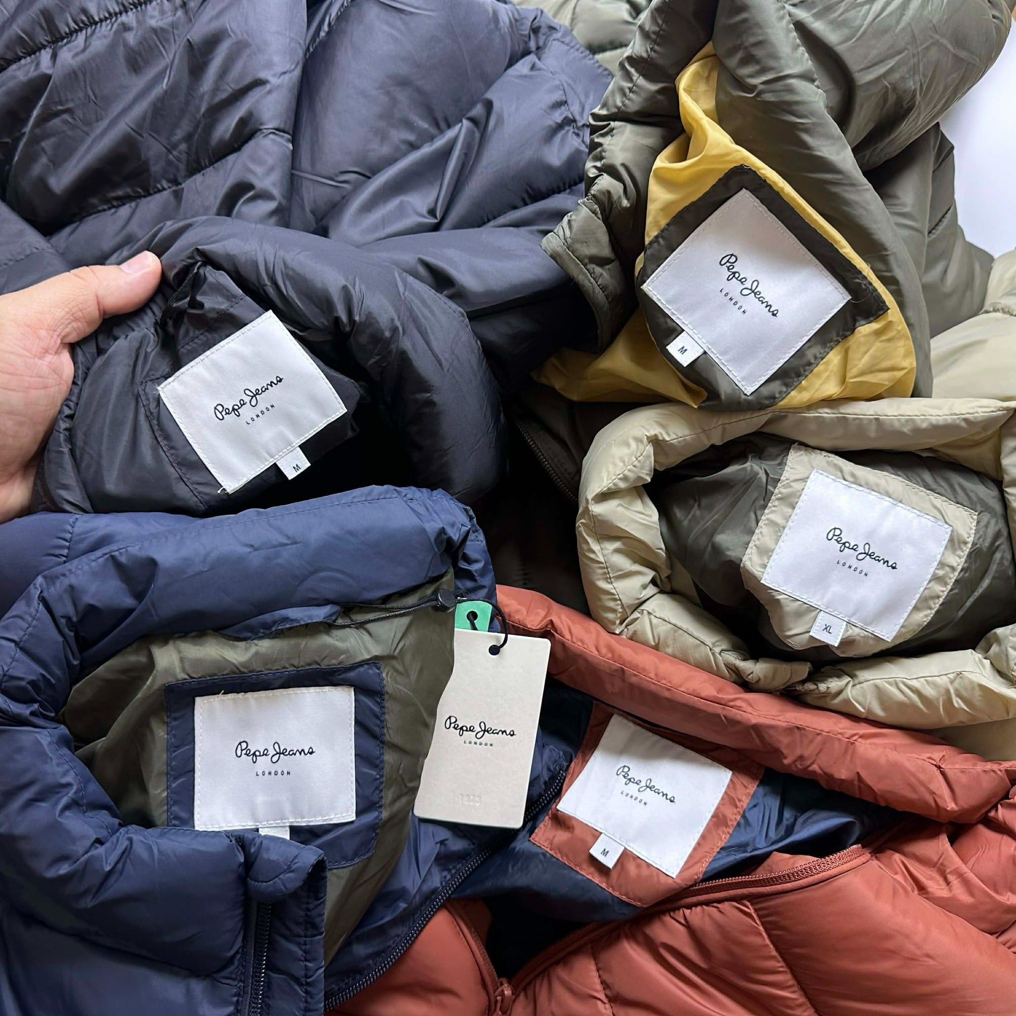 AK TRẦN BÔNG SIÊU NHẸ PEPE.JEANS LONDON 3060