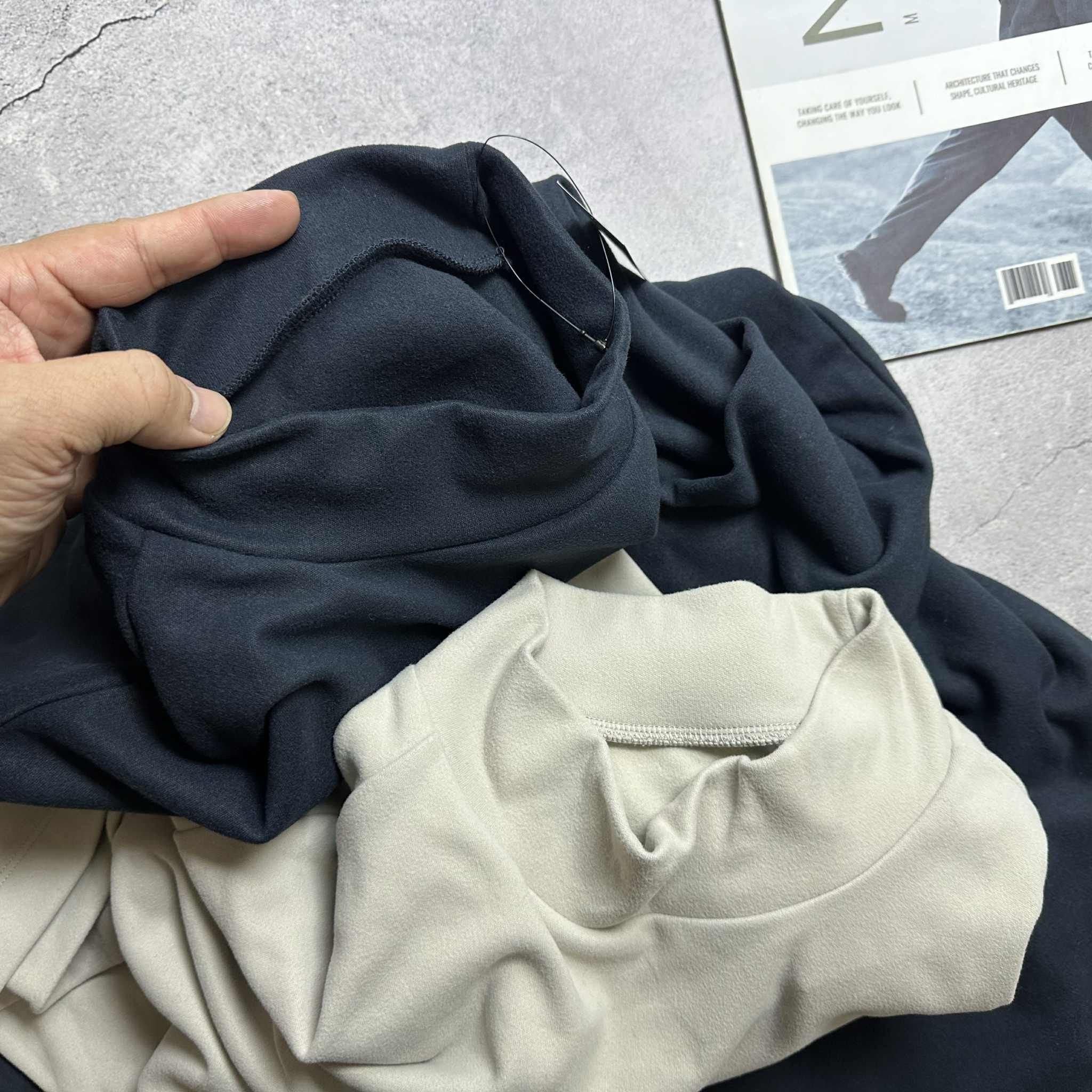 ÁO NỈ GIỮ NHIỆT AN.DAR CỔ 3P 6630