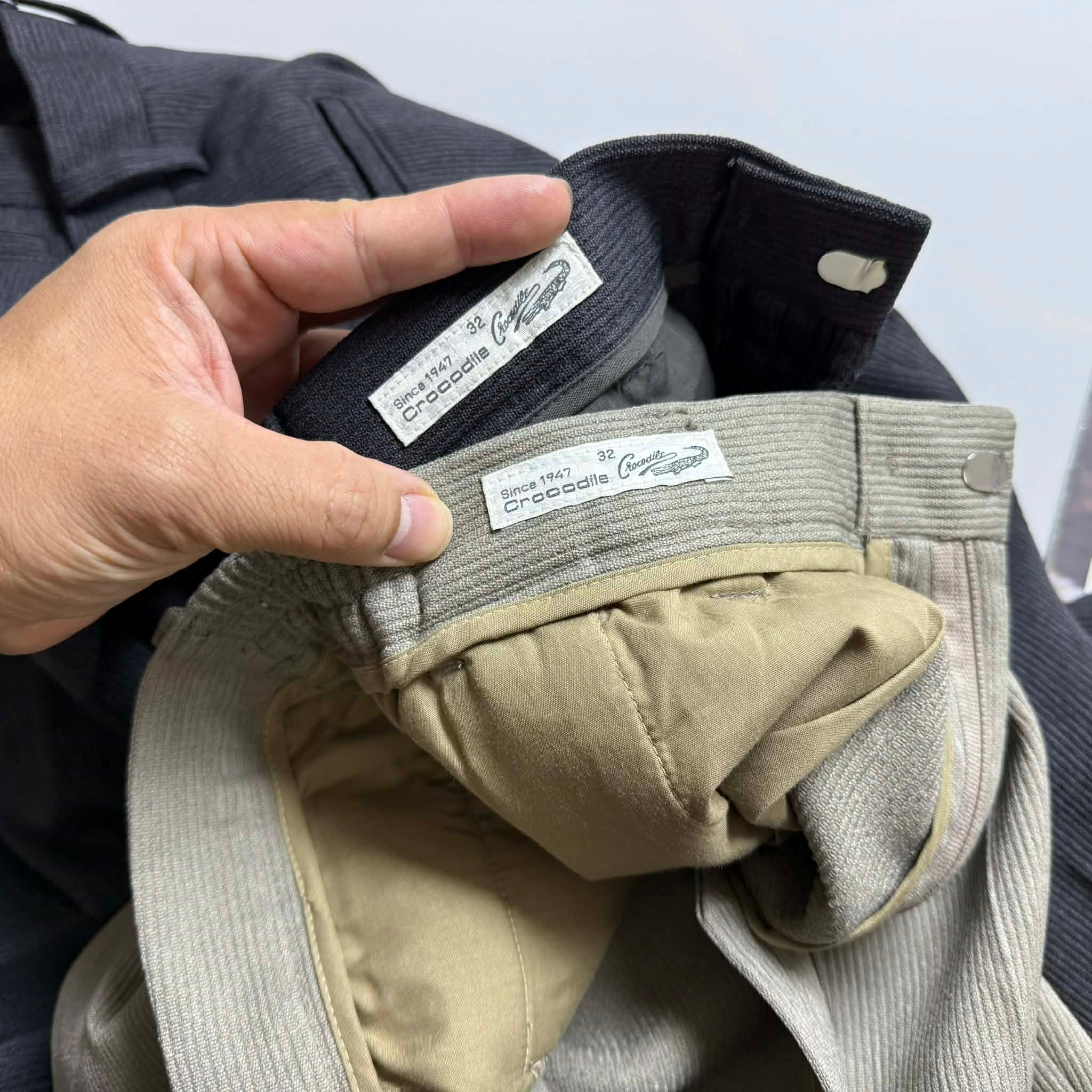 QUẦN NHUNG TĂM CRO.CODILE CHỮ THÊU TÚI 4510