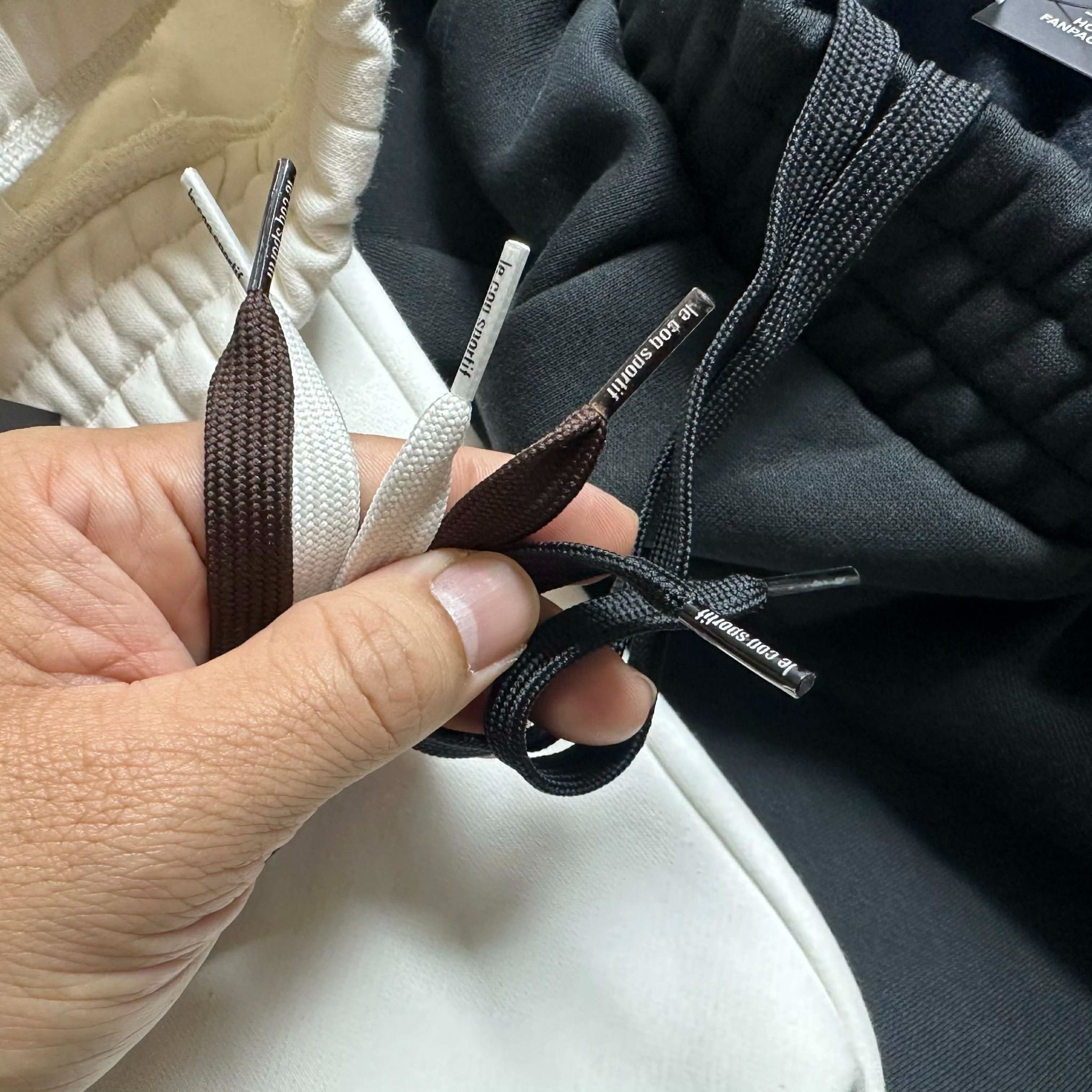 QUẦN NỈ SUÔNG LE.COQ UNISEX MẶC ĐÔI 6505