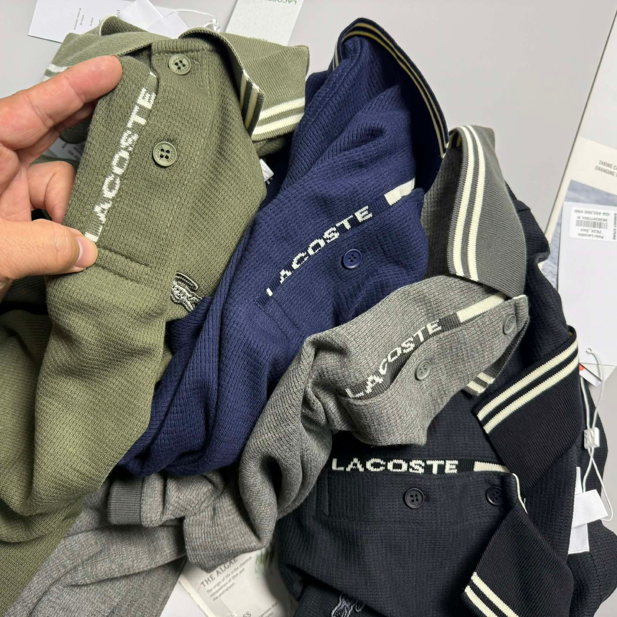 POLO LA.COSTE CHỮ DƯỚI KHUY SLIM 7624