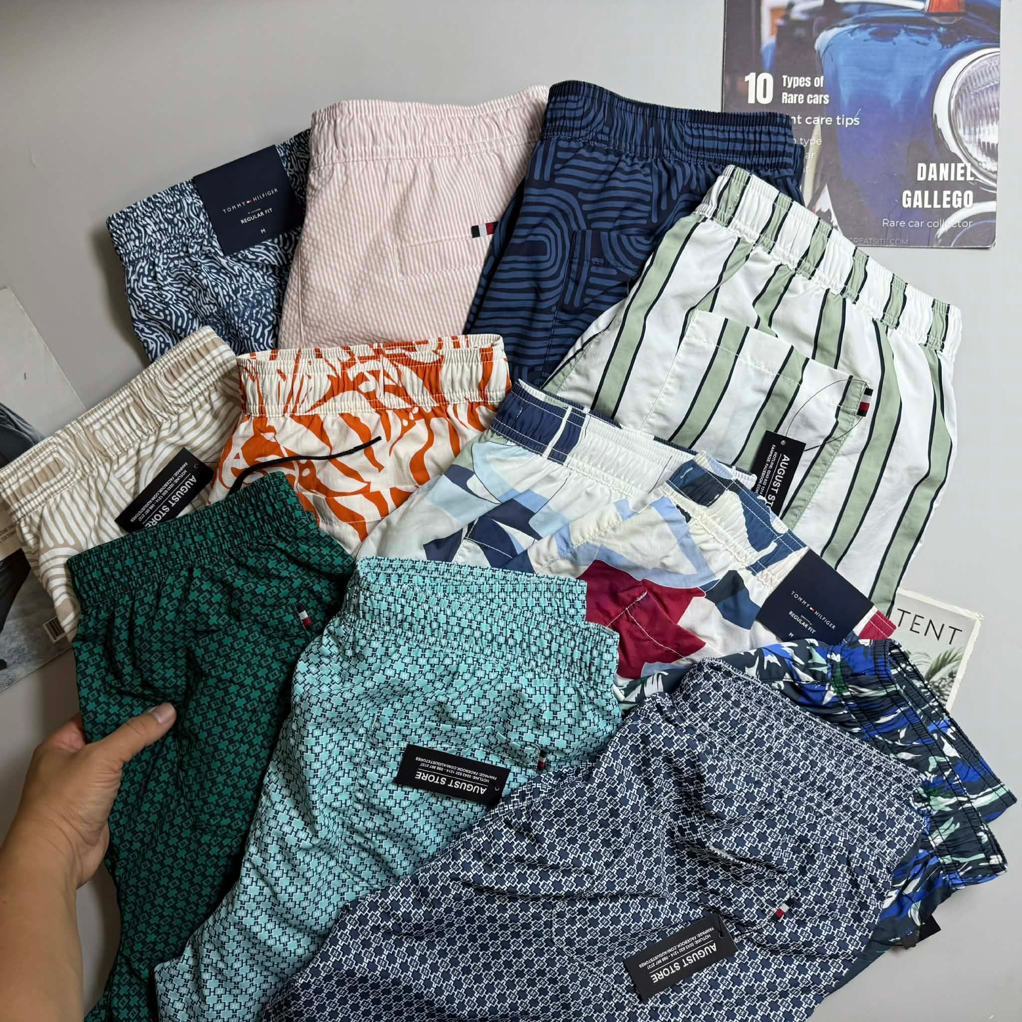 QUẦN BƠI TOMMY HỌA TIẾT LOGO 5667