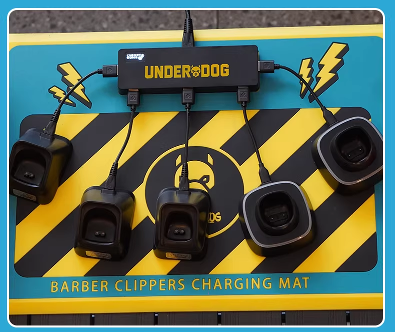  Cherry Bomb - Trạm sạc + thảm 