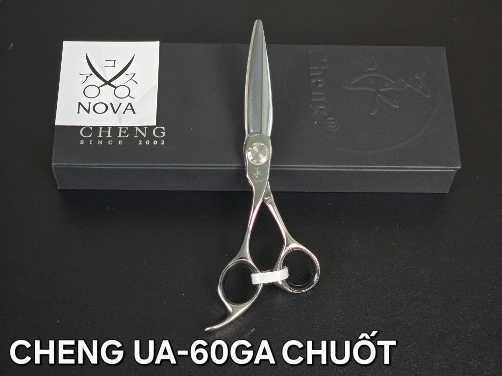  Cheng - Kéo chuốt tay trái UA 