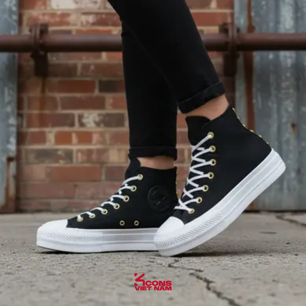 Deal Cuối – Chốt Nhanh! Giày Converse Chuck Taylor All Star Canvas Platform Studded Black High Top A05453C
