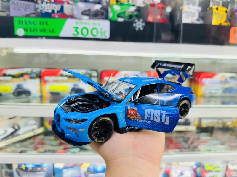  Xe ô tô mô hình bằng hợp kim và nhựa BM M4 GT3 tỉ lệ 1:24 JinLiFang OT24156 